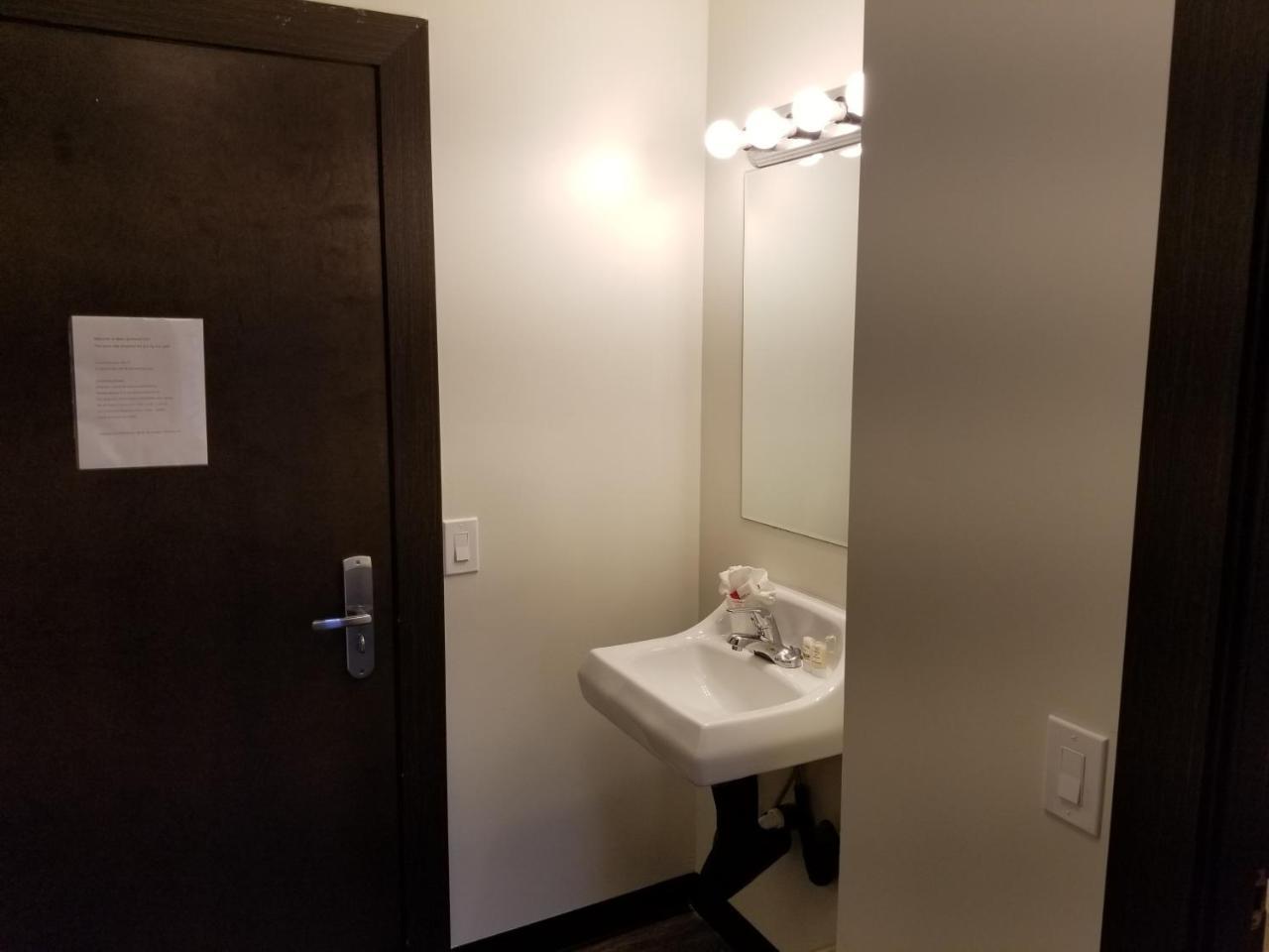 Best Lynnwood Inn Luaran gambar